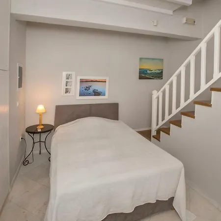 Apartment Mykonian With Magnificent Views By Ghh Mykonos Town